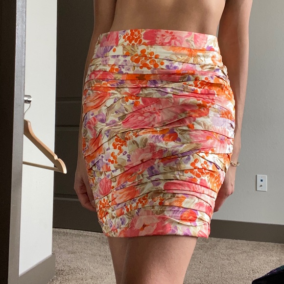 ZARA SKIRT - Picture 2 of 3